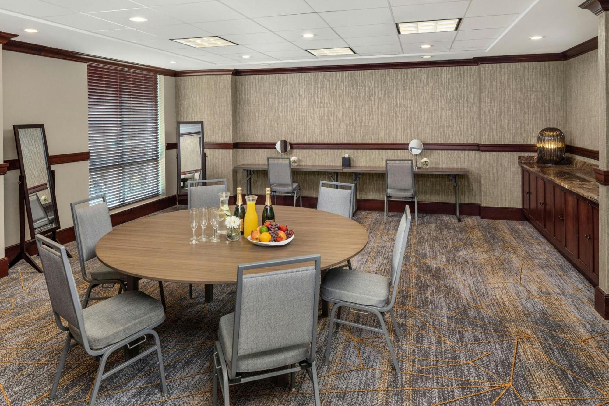 Sheraton Duluth Hotel Luaran gambar